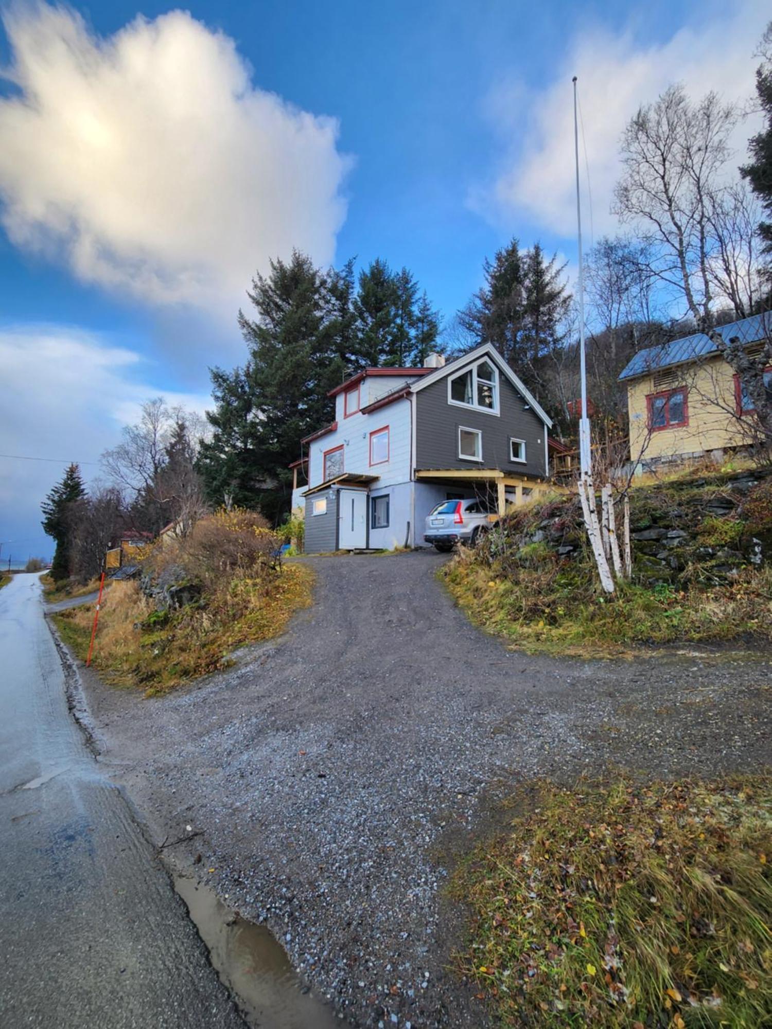 Holiday home Senja Skaland Melkarhola